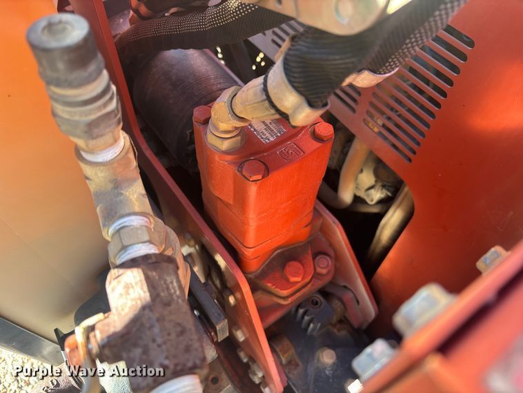 image for item YA2037 2017 Ditch Witch JT5 directional boring unit