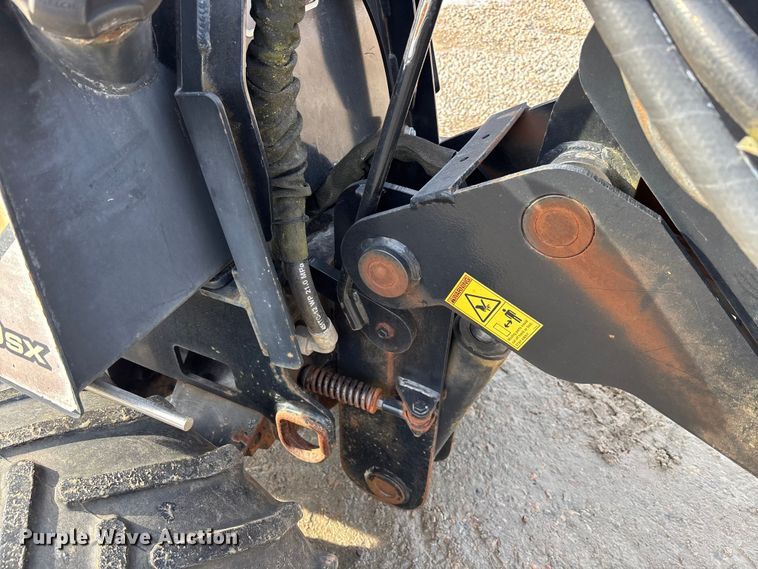 image for item YA2038 2015 Ditch Witch 410SX trencher