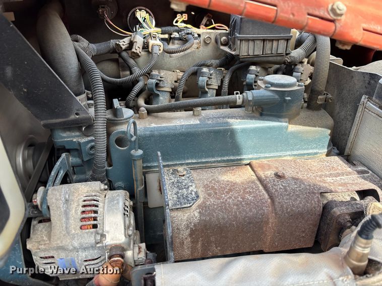 image for item YA2038 2015 Ditch Witch 410SX trencher