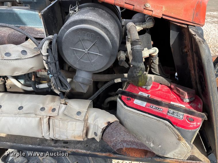 image for item YA2038 2015 Ditch Witch 410SX trencher