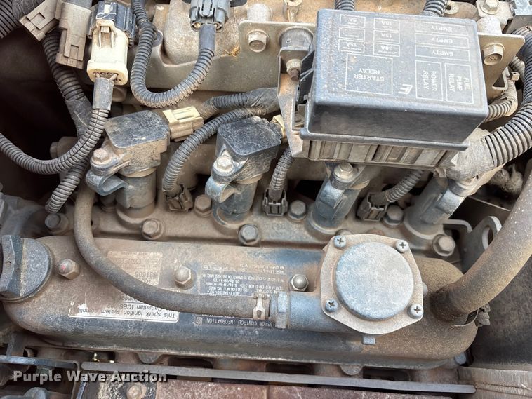 image for item YA2038 2015 Ditch Witch 410SX trencher