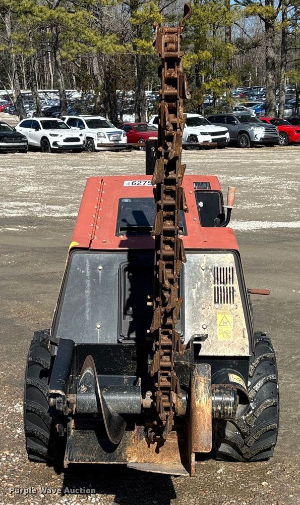 image for item YA2039 2015 Ditch Witch 410SX trencher