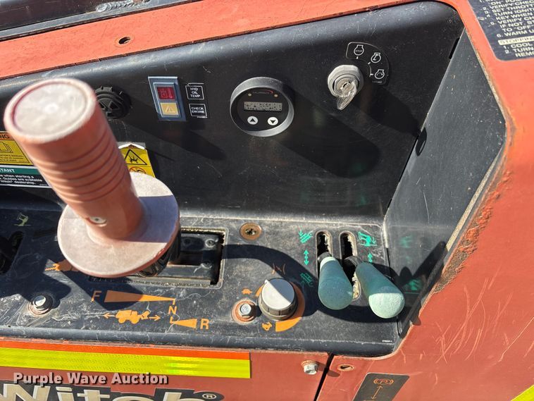 image for item YA2039 2015 Ditch Witch 410SX trencher