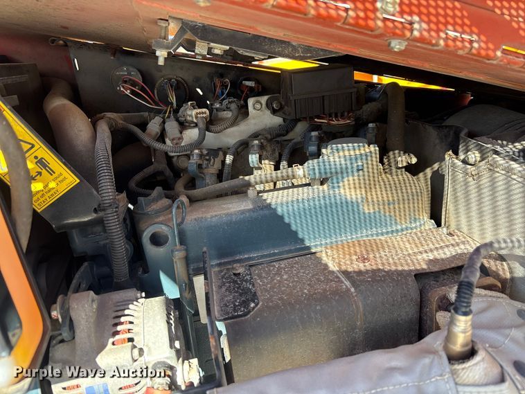 image for item YA2039 2015 Ditch Witch 410SX trencher