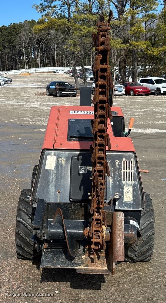 image for item YA2040 2015 Ditch Witch 410SX trencher