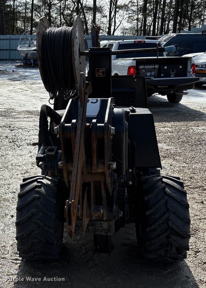 image for item YA2040 2015 Ditch Witch 410SX trencher