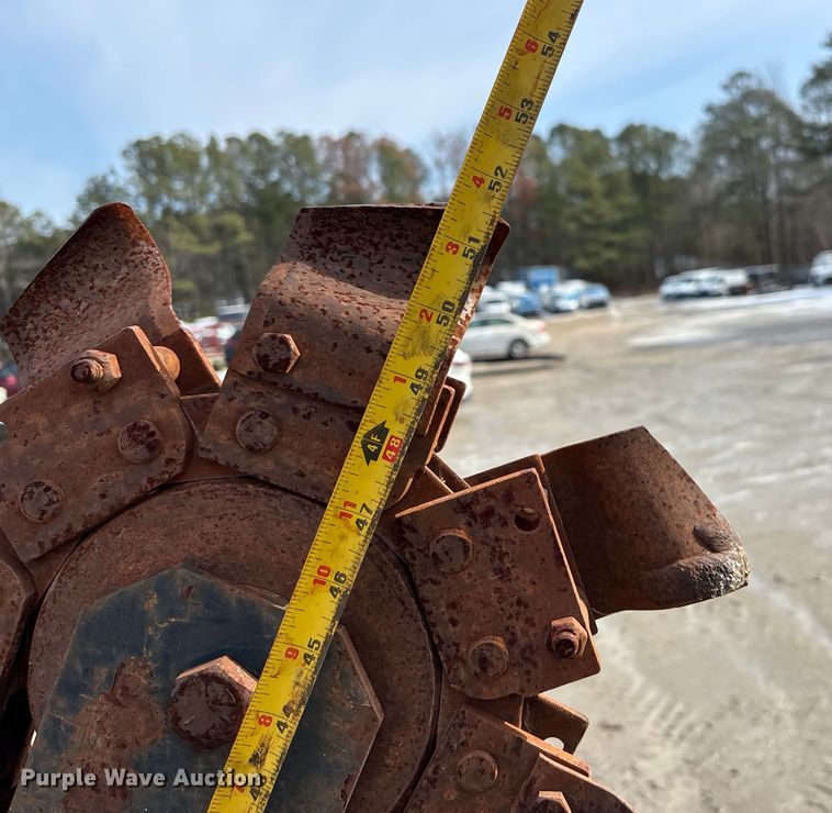 image for item YA2041 2015 Ditch Witch 410SX trencher