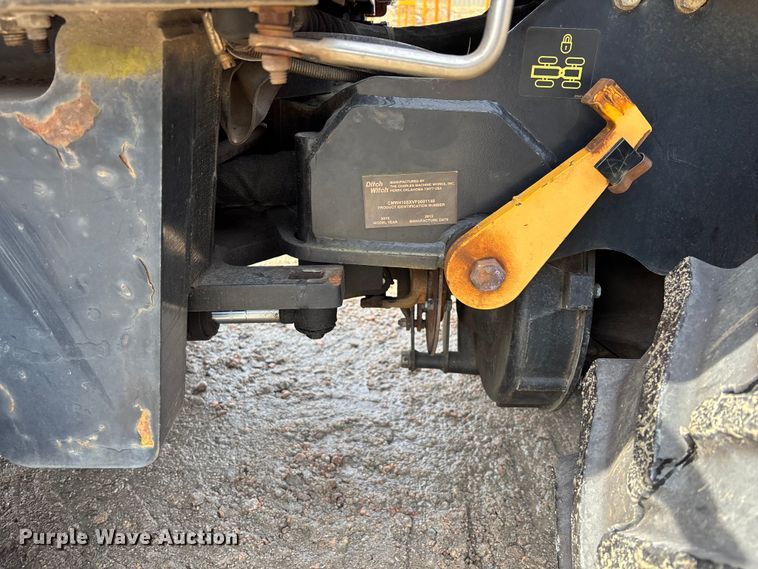 image for item YA2041 2015 Ditch Witch 410SX trencher
