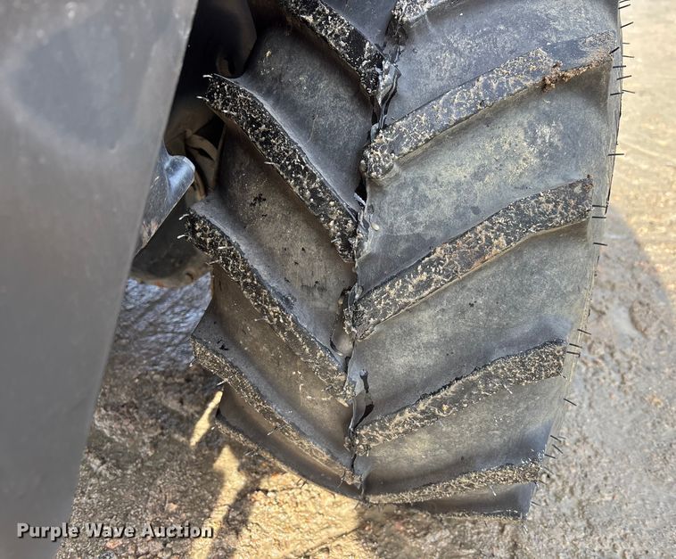 image for item YA2041 2015 Ditch Witch 410SX trencher