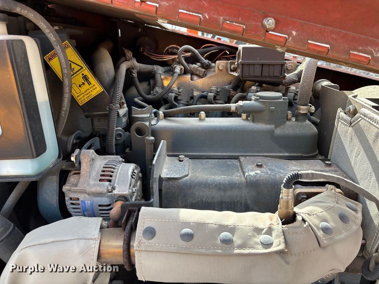 image for item YA2042 2017 Ditch Witch 410SX trencher