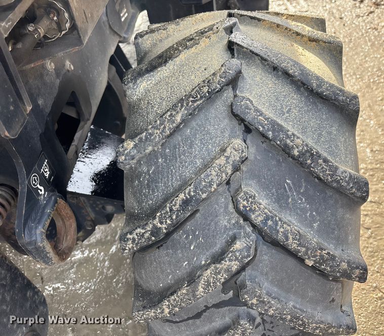 image for item YA2042 2017 Ditch Witch 410SX trencher