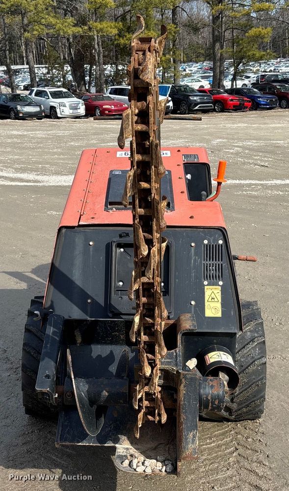 image for item YA2043 2016 Ditch Witch 410SX trencher