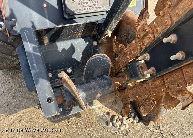 image for item YA2043 2016 Ditch Witch 410SX trencher