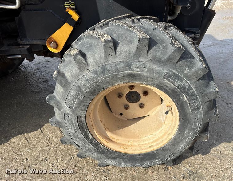 image for item YA2043 2016 Ditch Witch 410SX trencher