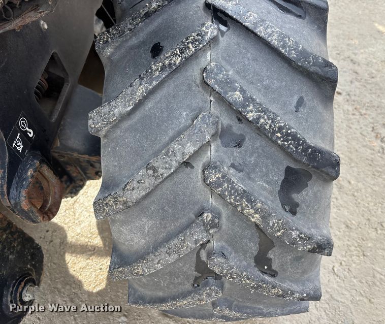 image for item YA2043 2016 Ditch Witch 410SX trencher