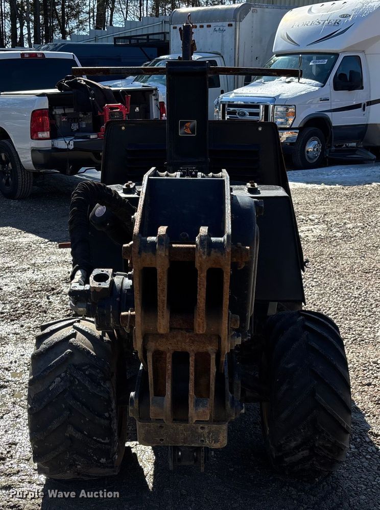 image for item YA2044 2016 Ditch Witch 410SX trencher