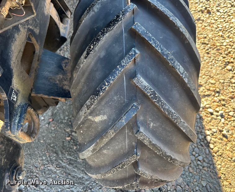 image for item YA2044 2016 Ditch Witch 410SX trencher