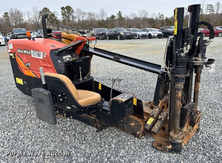 image for item YA2046 2017 Ditch Witch JT5 directional boring unit