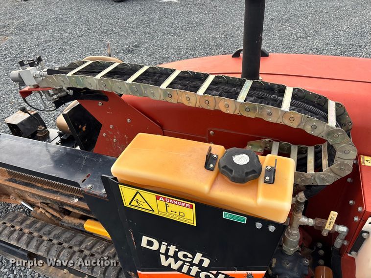 image for item YA2046 2017 Ditch Witch JT5 directional boring unit