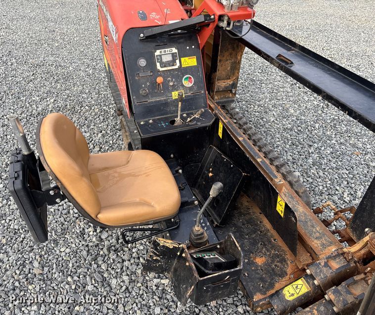 image for item YA2046 2017 Ditch Witch JT5 directional boring unit