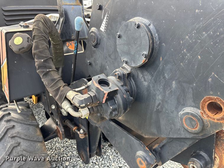 image for item YA2047 2016 Ditch Witch 410SX trencher