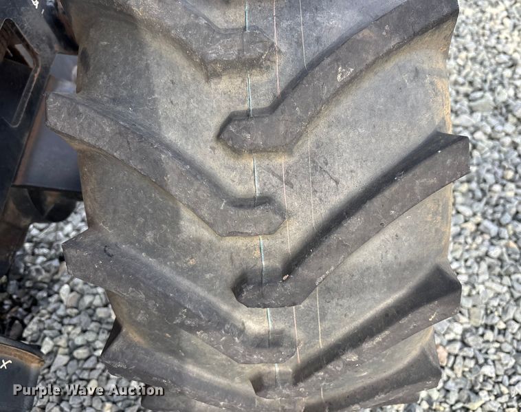 image for item YA2047 2016 Ditch Witch 410SX trencher