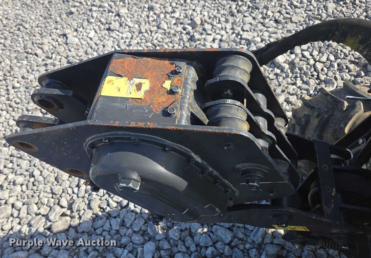 image for item YA2048 2015 Ditch Witch 410SX trencher