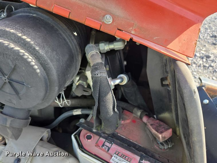 image for item YA2048 2015 Ditch Witch 410SX trencher