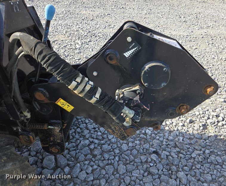 image for item YA2049 2018 Ditch Witch 410SK trencher