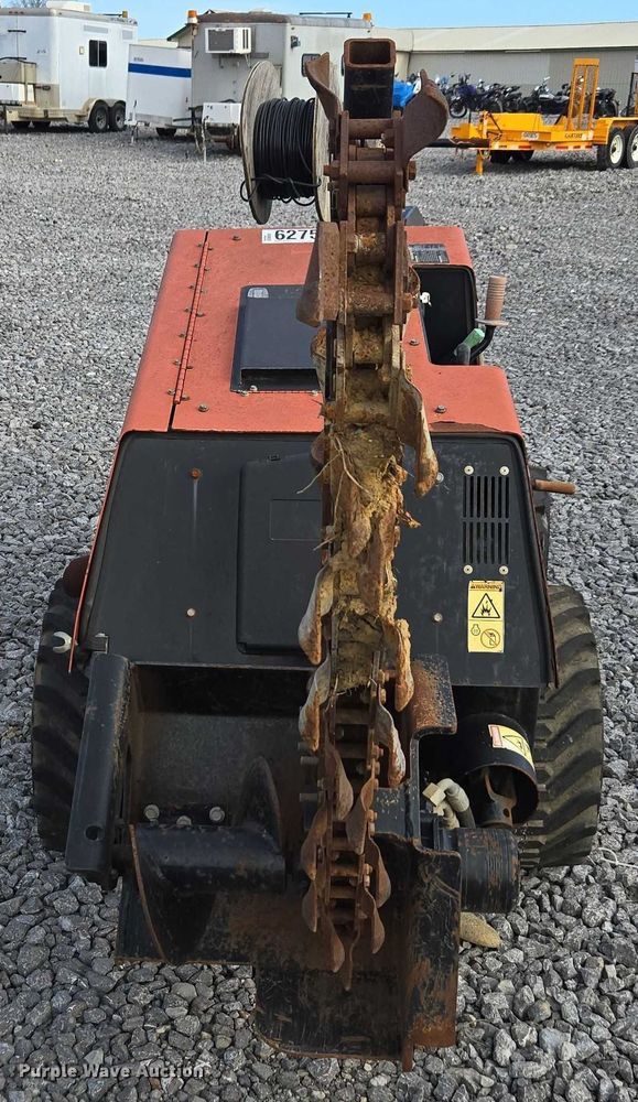 image for item YA2050 2015 Ditch Witch 410SX trencher