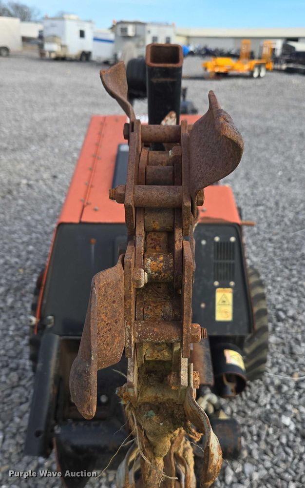 image for item YA2050 2015 Ditch Witch 410SX trencher