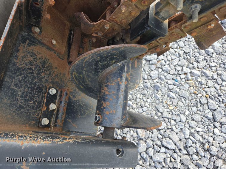 image for item YA2050 2015 Ditch Witch 410SX trencher