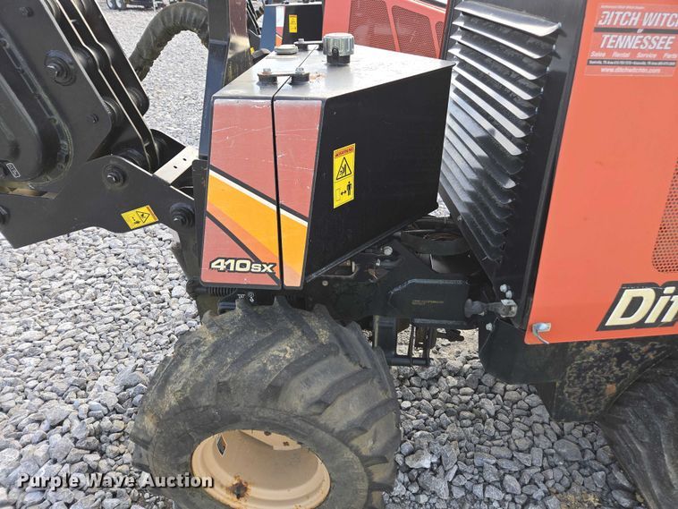 image for item YA2050 2015 Ditch Witch 410SX trencher