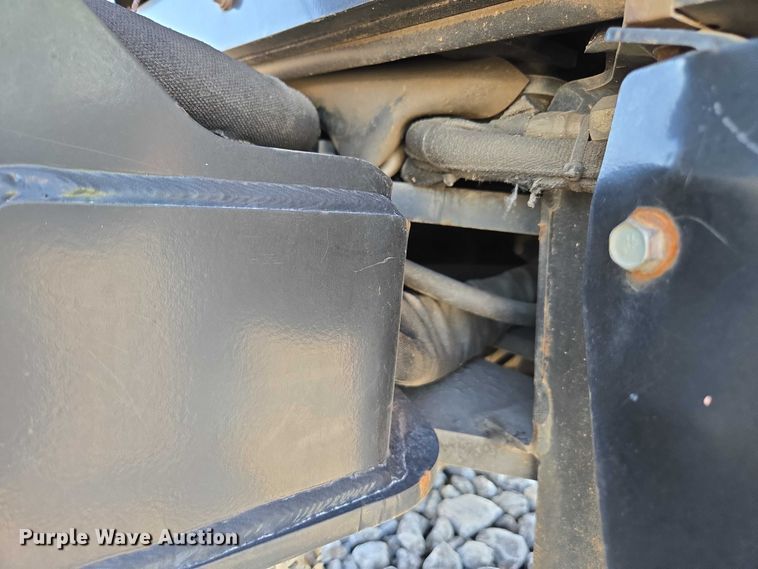 image for item YA2051 2016 Ditch Witch 410SX trencher