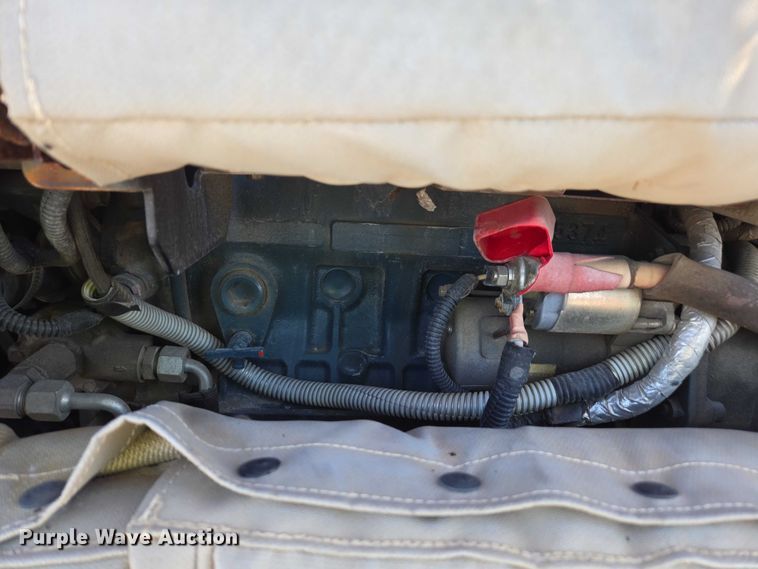 image for item YA2051 2016 Ditch Witch 410SX trencher