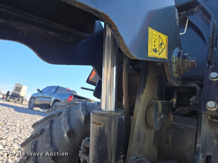 image for item YA2052 2016 Ditch Witch 410SX trencher