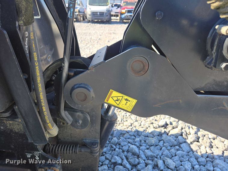 image for item YA2052 2016 Ditch Witch 410SX trencher