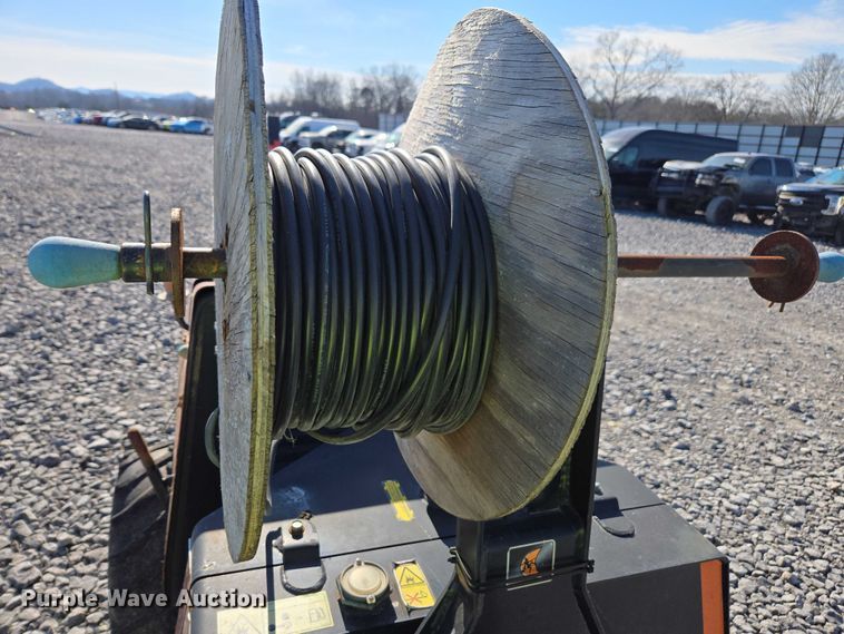 image for item YA2052 2016 Ditch Witch 410SX trencher