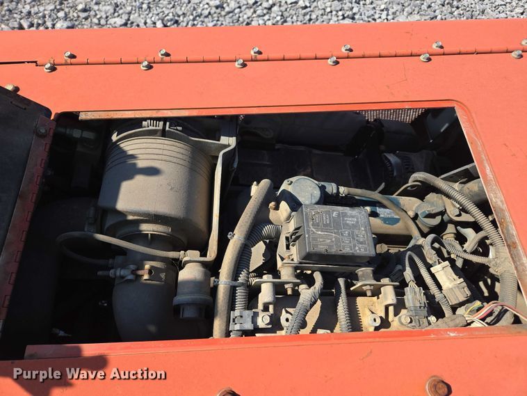 image for item YA2052 2016 Ditch Witch 410SX trencher