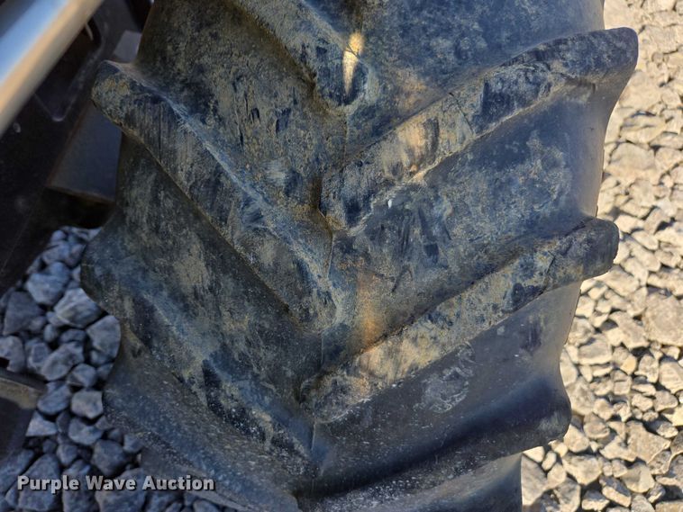 image for item YA2052 2016 Ditch Witch 410SX trencher