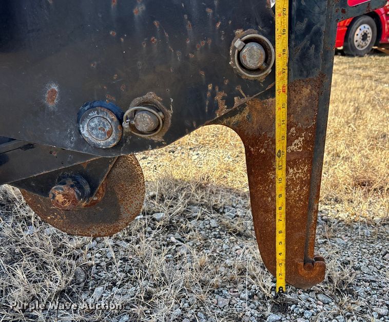 image for item YA2053 2017 Ditch Witch 410SX trencher