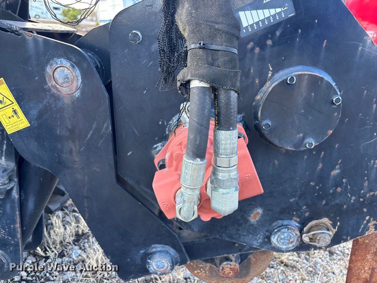 image for item YA2053 2017 Ditch Witch 410SX trencher