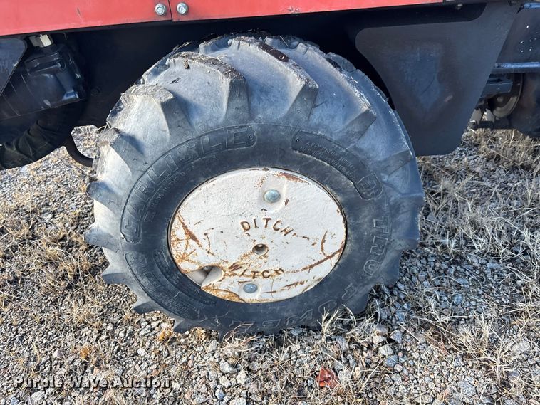 image for item YA2053 2017 Ditch Witch 410SX trencher