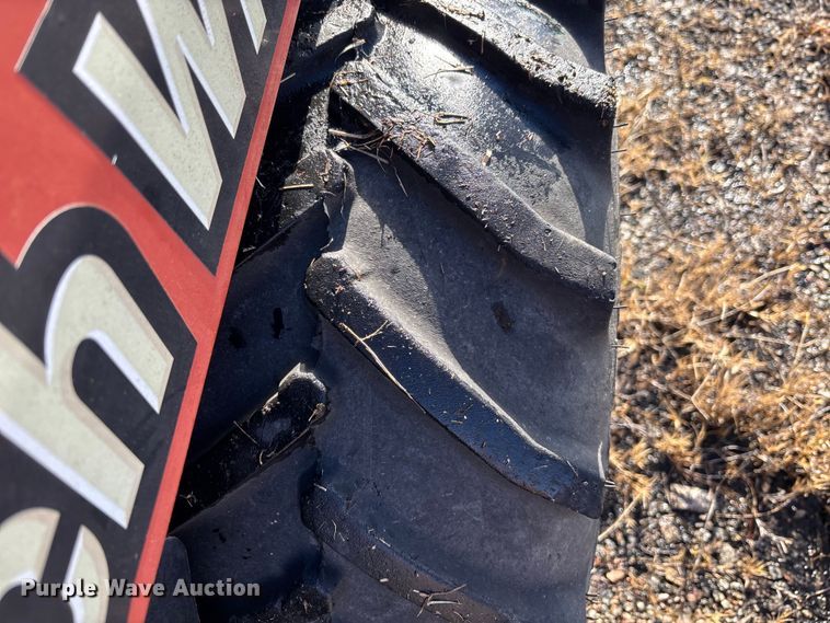 image for item YA2053 2017 Ditch Witch 410SX trencher