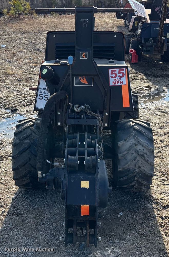 image for item YA2054 2016 Ditch Witch 410SX trencher