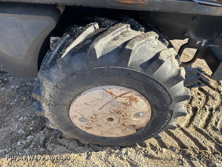 image for item YA2054 2016 Ditch Witch 410SX trencher