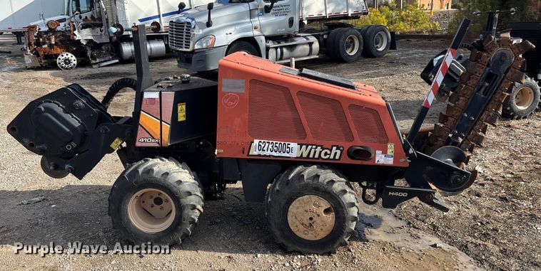 image for item YA2055 2016 Ditch Witch 410SX trencher