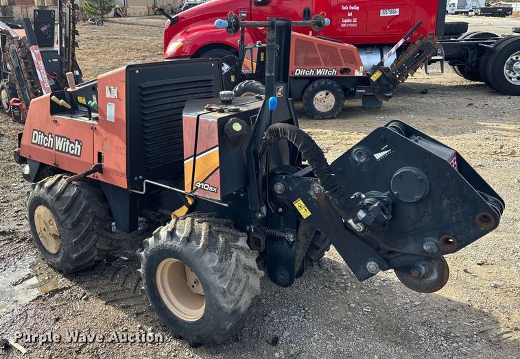 image for item YA2055 2016 Ditch Witch 410SX trencher