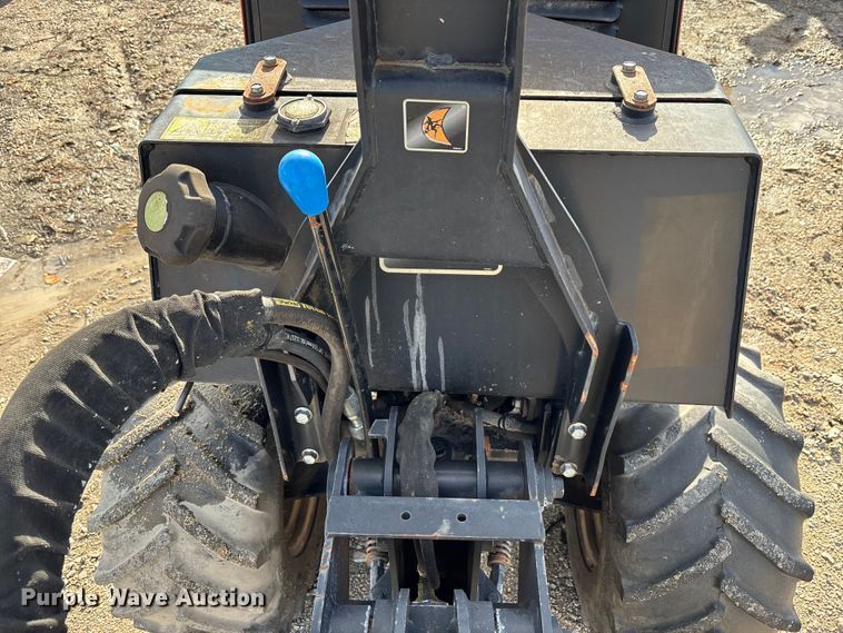 image for item YA2055 2016 Ditch Witch 410SX trencher