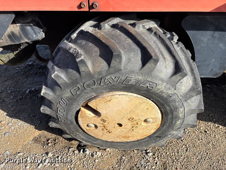 image for item YA2055 2016 Ditch Witch 410SX trencher